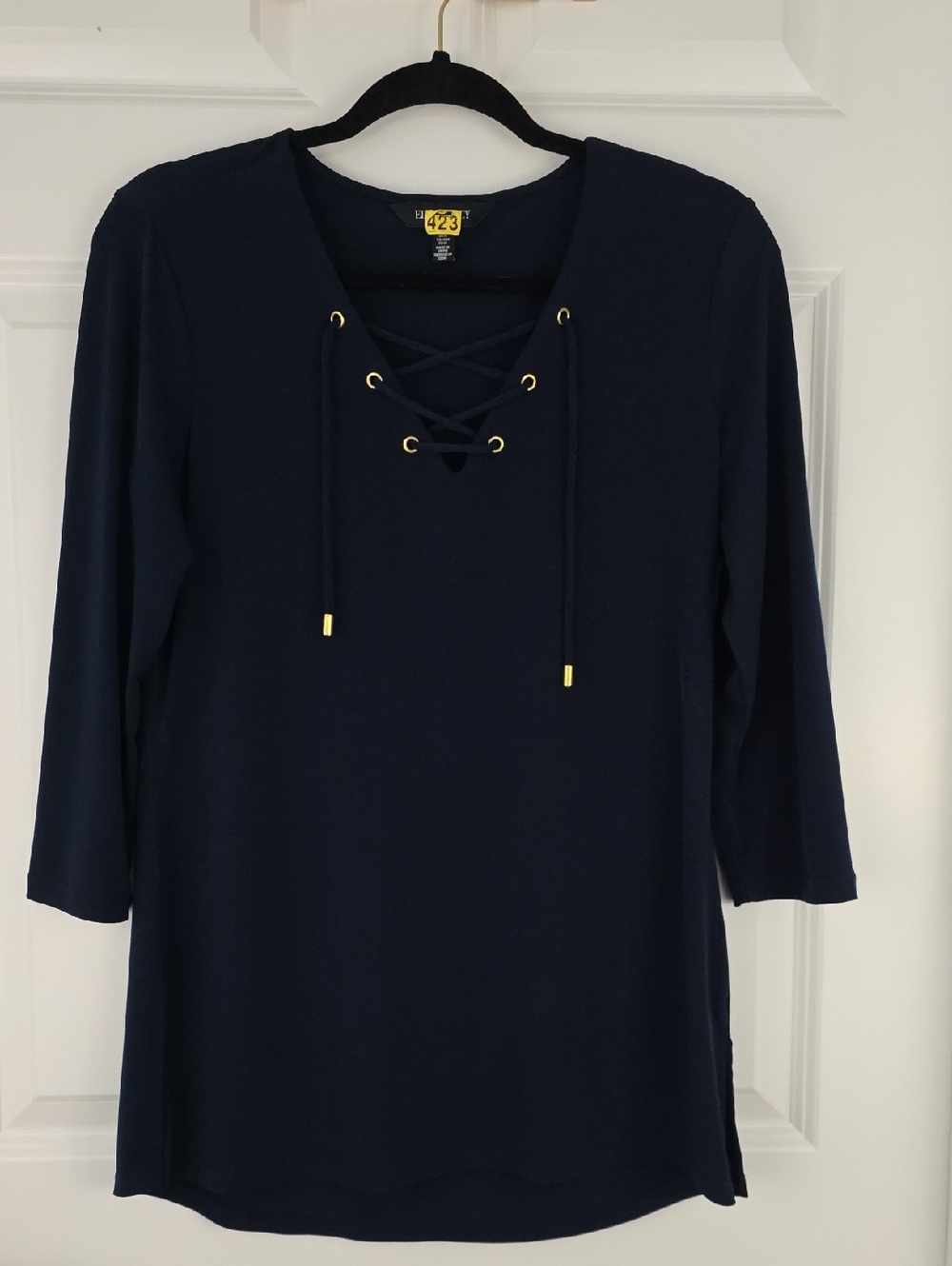 Ellen Tracy Navy Blue Lace Up Nautical Top. 3/4 Sleeve Size Medium.